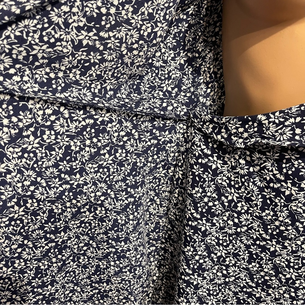 📦 Speechless faux wrap dress - Picture 4 of 8